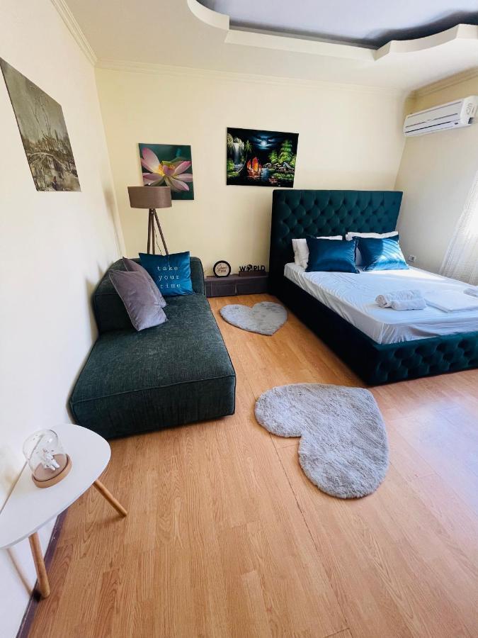 New Baazar Escape * Tirana